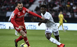 Manu Kouadio Koné lors de son premier match de Ligue 1, le 24 mai 2019 à Dijon.