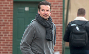 L'acteur Bradley Cooper dans les rues de New York