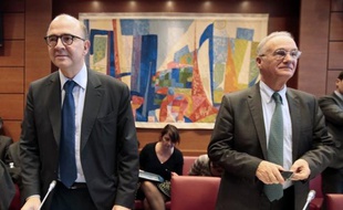 Le président UMP de la commission des Finances de l'Assemblée nationale, Gilles Carrez, a affirmé lundi ne pas être "satisfait" des réponses du ministre de l'Economie, Pierre Moscovici, sur les démarches entreprises en janvier par l'administration fiscale pour déterminer si Jérôme Cahuzac avait eu un compte en Suisse.