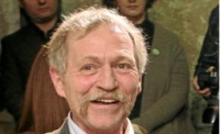 José Bové a été nommé porte-parole.