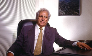 Robert-Paul Vigouroux a été le maire de Marseille de 1986 à 1995.