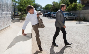 Castaner et Hulot sous le soleil de Forcalquier, le 8 juin 2017.