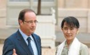 François Hollande et Aung San Suu Kyi.