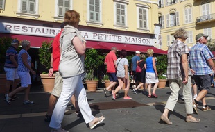 Christian Estrosi a, depuis longtemps, ses habitudes au restaurant La Petite Maison, à Nice