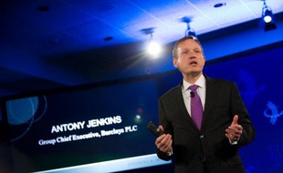 Le directeur général de la banque britannique Barclays, Antony Jenkins, a annoncé lundi qu'il renonçait à tout bonus au titre de 2013.