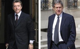 Alain Joyandet (à droite) et Christian Blanc (à gauche) ont démissionner du gouvernement le 4 juillet 2010 à la demande de Nicolas Sarkozy et François Fillon.