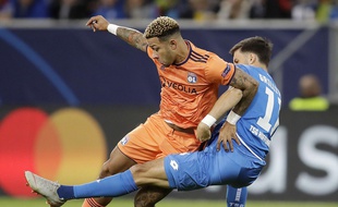 Depay inscrit le 3e but lyonnais en Allemagne