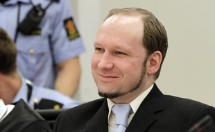 Partagés sur la santé mentale d'Anders Behring Breivik, les familles de ses 77 victimes s'accordent sur un point avant le verdict vendredi: en prison ou dans un établissement psychiatrique, le tueur doit finir sa vie entre quatre murs.