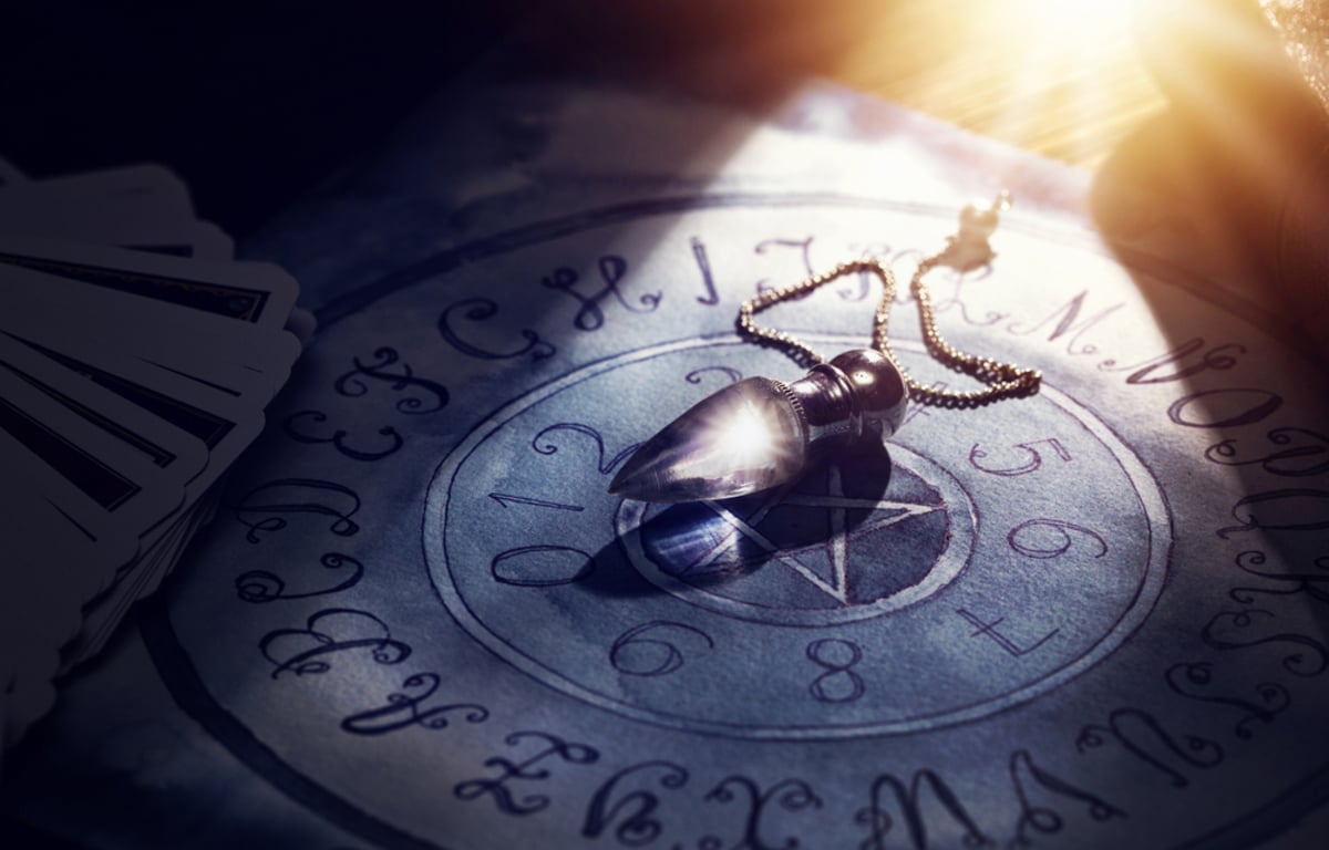 Comment choisir son pendule divinatoire en 2021