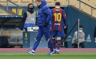 Lionel Messi poussé vers la sortie à Barcelone.