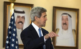 Le secrétaire d'Etat américain John Kerry s'est dit confiant mercredi dans le fait que les dirigeants israélien et palestinien veulent tous les deux la paix, en appelant à des progrès "aussi vite que possible" dans les négociations.