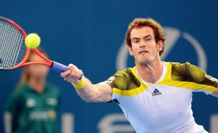 Le Britannique Andy Murray, N.3 mondial, a débuté sa saison 2013 comme en 2012 en remportant le tournoi ATP de Brisbane, grâce à une victoire en finale sur le Bulgare Grigor Dmitrov en deux manches 7-6 (7/0), 6-4, dimanche.