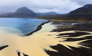 Sur les îles Kerguelen.