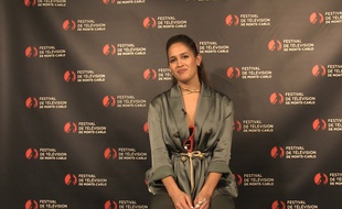 Jaina Lee Ortiz, lors du festival de télévision de Monte-Carlo, devant la caméra de «20 Minutes».