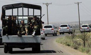 Une bombe a explosé mercredi au passage d'un convoi d'observateurs internationaux en Syrie et le secrétaire général de l'ONU Ban Ki-moon a estimé que cette attaque pourrait remettre en cause la mission onusienne dans le pays
