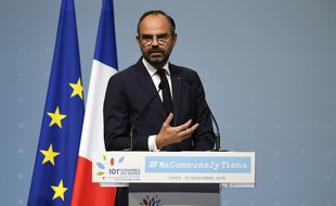 Edouard Philippe au 101e Congrès de l'Association des maires de France, le 22 novembre 2018.