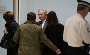 Louis-Pierre Wenes, ancien bras droit du PDG de France Télécom a exposé les réponses apportées par la direction en réaction aux suicides survenus entre 2008 et 2009.