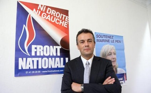 Laurent Lopez, qui a remporté dimanche la cantonale de Brignoles (Var), incarne le nouveau visage qu'entend donner sa présidente, Marine Le Pen, au Front national qu'il représentera également pour la municipale de mars 2014.
