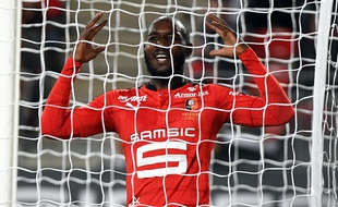 L'attaquant du Stade Rennais Giovanni Sio, ici contre Guingamp le 30 septembre 2016.