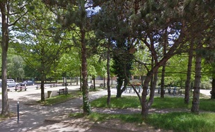 Le parc des Gayeulles est situé au nord-est de Rennes.