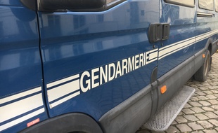 Véhicule de gendarmerie
