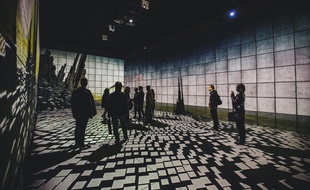 Vue de l'exposition Paris Musique Club à la Gaîté lyrique, imaginée par le collectif Scale