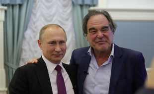 Vladimir Poutine et Oliver Stone, dans l'épisode 4 de la série documentaire «Conversations avec monsieur Poutine».