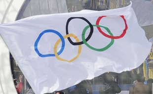 Drapeau olympique. (Illustration)