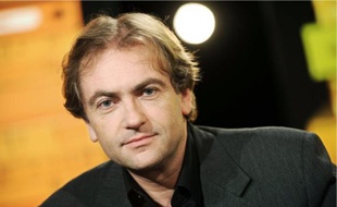 Didier van Cauwelaert aécrit son premier polar à 8 ans et reçu le Goncourt à 34 ans.
