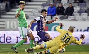 L'attaquant du TFC Corentin Jean face à Saint-Etienne, dimanche au Stadium de Toulouse.