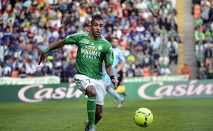 Saint-Etienne a repris sa 4e place au classement en dominant Ajaccio (4-2), tandis que Rennes étirait sa série noire avec un revers à domicile face à la lanterne rouge, Troyes (1-2), mercredi en matches décalés de la 33e journée.