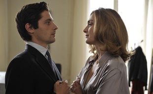 Julie Gayet et Raphaël Personnaz dans «Quai d'Orsay».