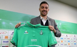 Anthony Mounier avait posé avec le maillot vert vendredi dernier à Saint-Etienne.