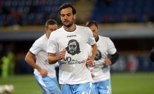 Les joueurs de la Lazio s'étaient échauffés avec un t-shirt à l'effigie d'Anne Frank au match suivant.