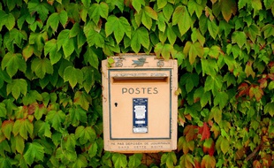Illustration d'une boîte aux lettres