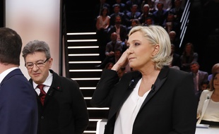 Jean-Luc Mélenchon et Marine Le Pen avant le débat télévisé à cinq du 20 mars 2017.