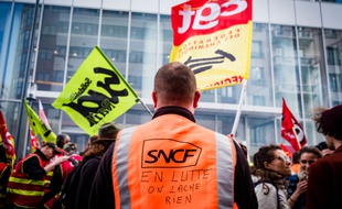Le syndicat Sud Rail avait appelé au rassemblement devant le Parlement européen de Strasbourg où est attendu Emmanuel Macron ce mardi. Illustration