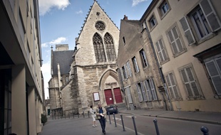 Les zones concernées sont le centre ville piétonnier de Dijon, ainsi que les marchés des communes de la même ville et de sa banlieue