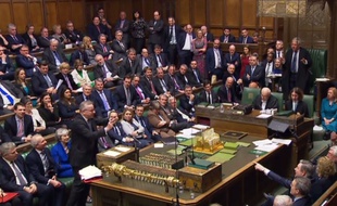 Capture d'écran de la séance de vote de la motion de censure à la chambre des Communes, au Royaume-Uni, le 16 janvier 2019.