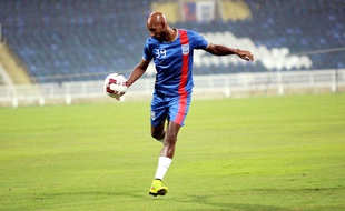 Nicolas Anelka à l'entraînement du Mumbai City FC le 24 octobre 2014.