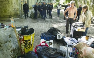Les frichards du fort de Vancia ont été expulsés hier par les gendarmes.