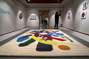 Une exposition dans une galerie à Moscou, le 19 avril 2021.