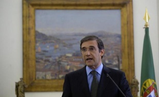 Le gouvernement portugais traverse une grave crise politique après les démissions successives de deux ministres clés alors que sa politique d'austérité suscite des critiques de plus en plus vives sur fond de mécontentent social en forte hausse.