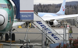 Le Boeing 737 MAX 8 est dans le collimateur des Etats et des compagnies aériennes depuis dimanche.