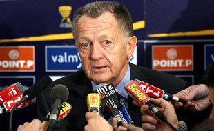 Jean-Michel Aulas, président de l'Olympique Lyonnais, après le match de Coupe de la Ligue contre le PSG, à Lyon, le 27 octobre 2010.