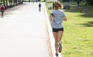 Une joggeuse. (Illustration)