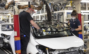 Dans l'usine Toyota de Valenciennes, le 28 avril 2020.