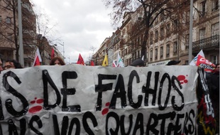 Strasbourg: Près de 400 personnes dans la rue contre l'ouverture d'un bar identitaire