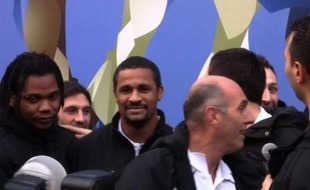 Les handballeurs français champions du monde à leur retour de Malmö, sur les Champs Elysées, le 31 janvier 2011.