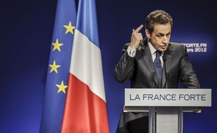 Nicolas Sarkozy, candidat à la présidentielle, a fait de nouvelles propositions dans les domaines de la santé, du logement et de l'emploi des séniors ou encore en faveur des PME, et s'est montré déterminé à réduire l'inflation des normes régissant l'économie, dimanche soir sur M6.